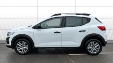 Dacia Sandero Stepway 1.0 TCe Essential 5dr Bi Fuel Hatchback